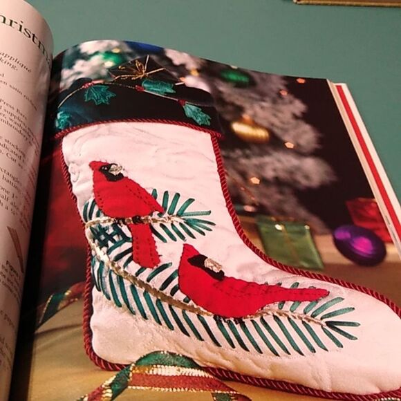 Appliqué Book - Red and White - Picture 6 of 7